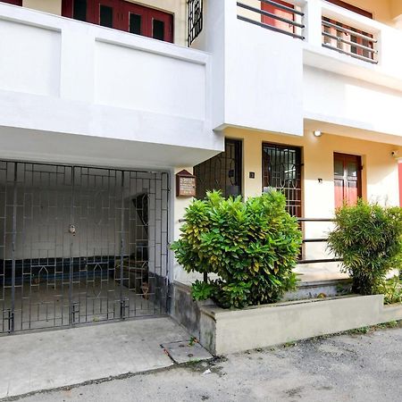 Oyo Simplex Guest House Behala Calcutta Exteriör bild